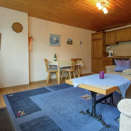 Cozy By The Forest In Bleialf Apartmán